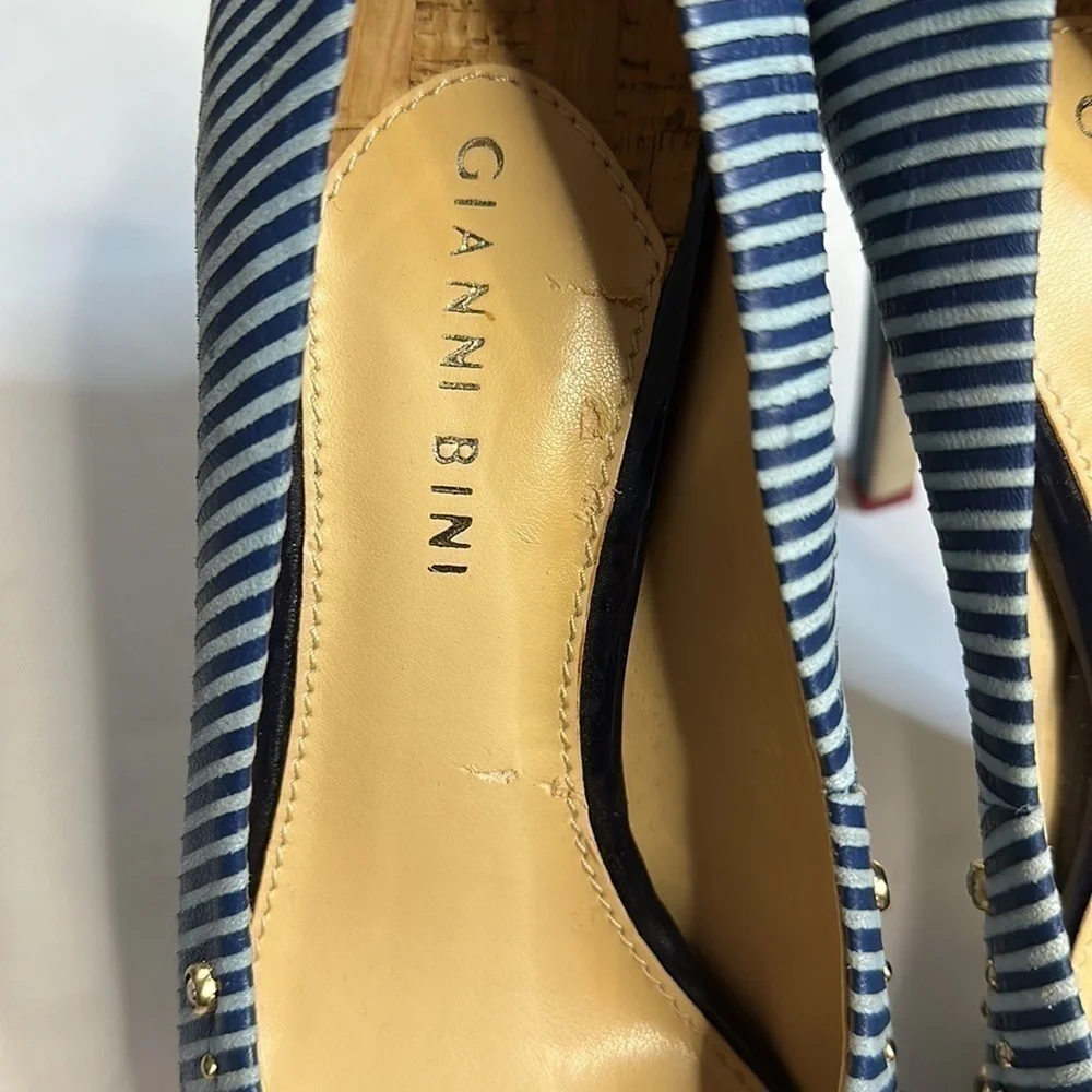 Gianni Bini Platform Heel Stars Stripes Blue White Size 8.5